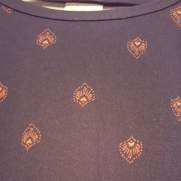 Lularoe shirt - Picture 3 of 3